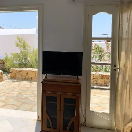 Apartment Naxos Town Ground Floor 10 Min From Port Naxos City